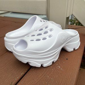 ADIDAS by STELLA MCCARTNEY CLOG 9 Women's Open Toe Slip On White Funky New